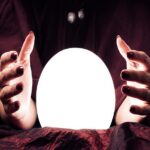 تفسیر فال بین علم و خرافه